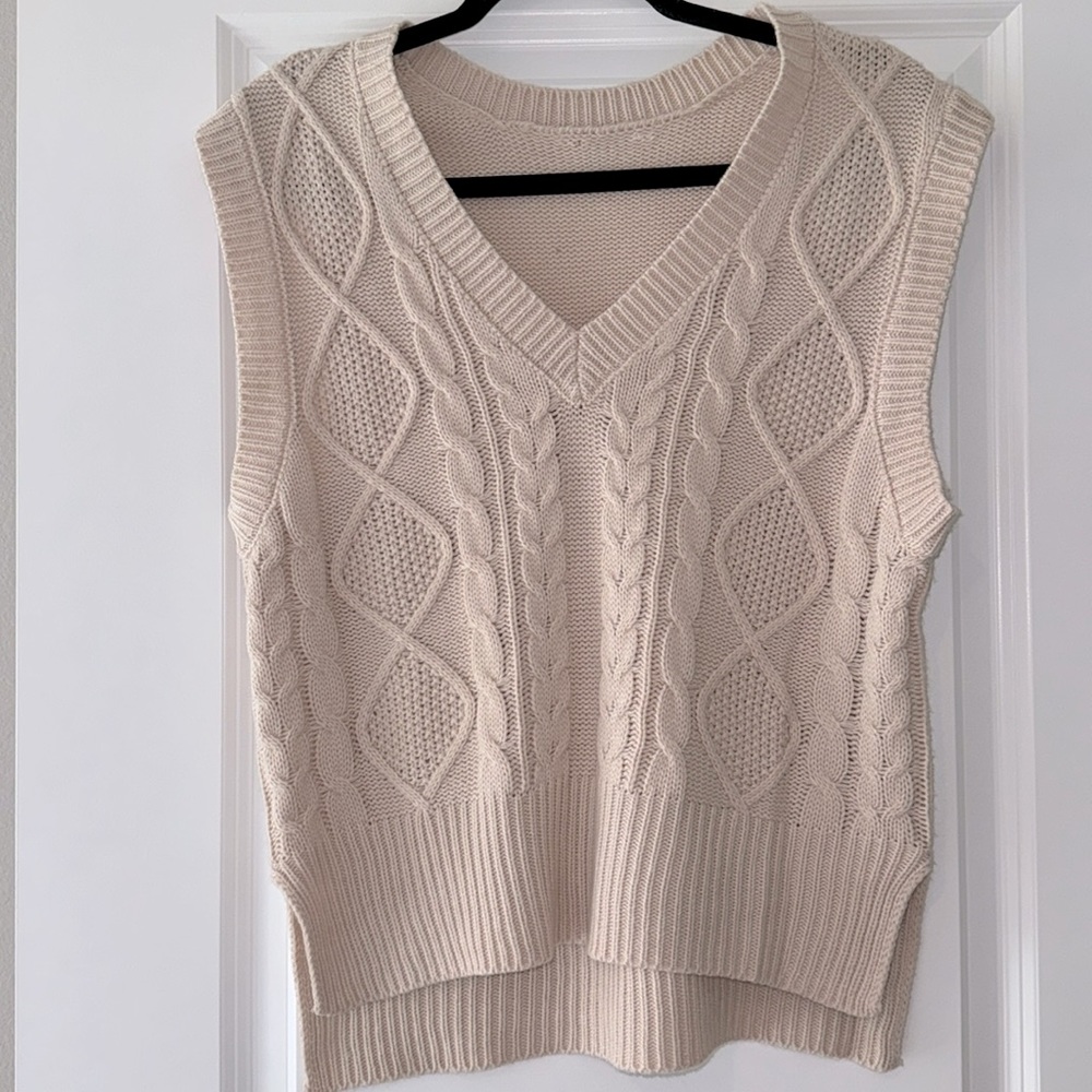 Sweater Vest